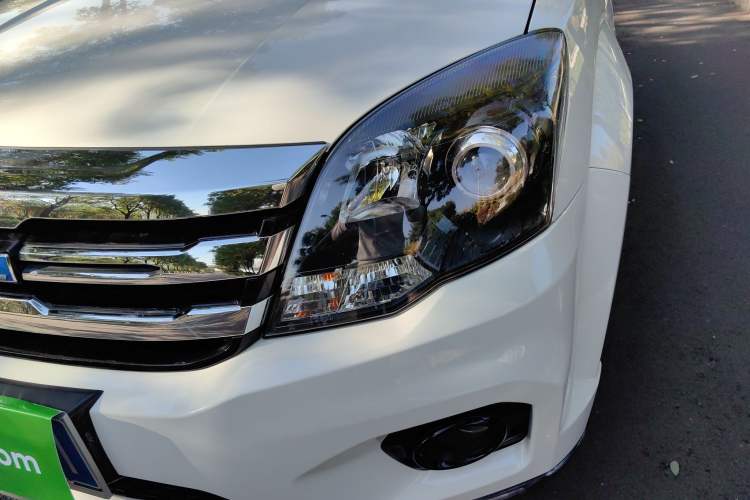 Used Haval H5 Classic 2016 Classic Edition 2.0T Manual 4x4 Prestige Model Left Front Headlight