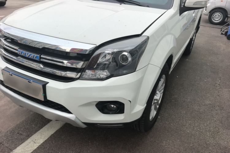 Used Haval H5 Classic 2016 Classic Edition 2.0T Manual Two-Wheel Drive Elite Model Left Front Headlight