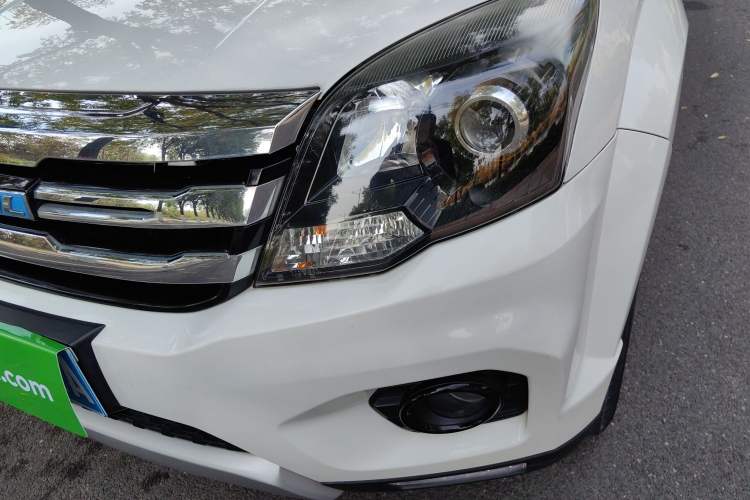 Used Haval H5 Classic 2016 Classic Edition 2.0T Manual 4x4 Prestige Model Left Front Headlight