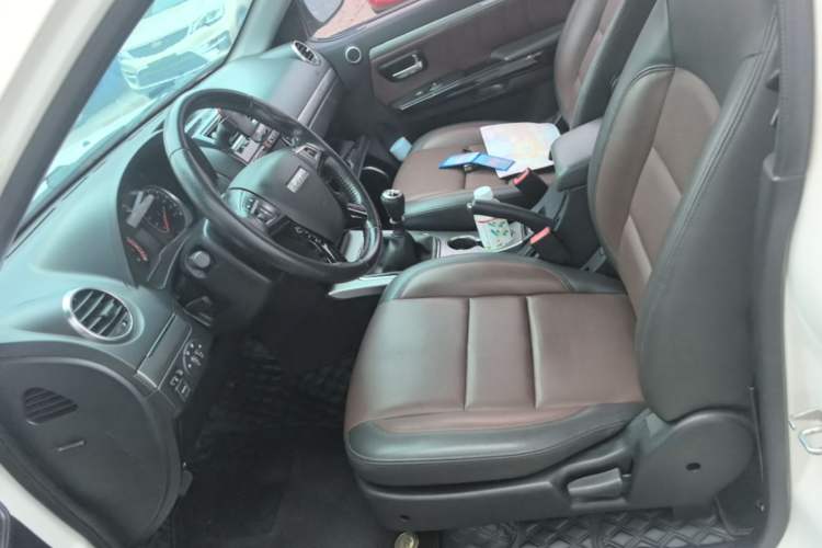 Used Haval H5 Classic 2016 Classic Edition 2.0T Manual Two-Wheel Drive Elite Model Left Front Seat