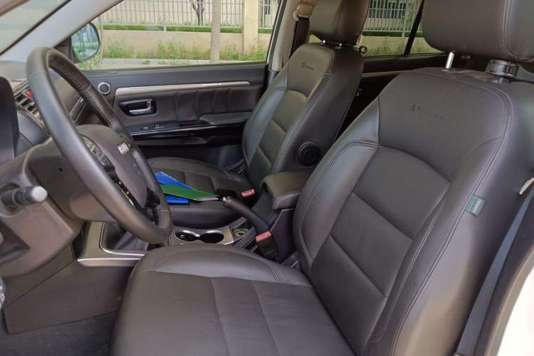 Used Haval H5 Classic 2016 Classic Edition 2.0T Manual 4x4 Prestige Model Left Front Seat
