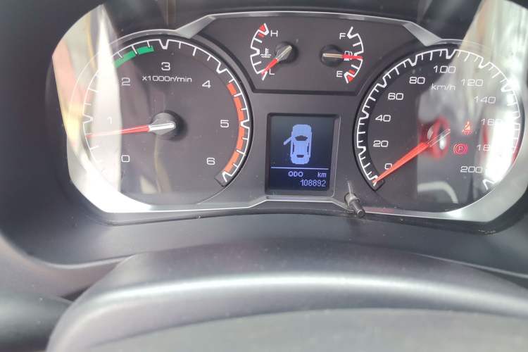 Used Haval H5 Classic 2016 Classic Edition 2.0T Diesel Manual 4x4 Elite Model Odometer Close Up
