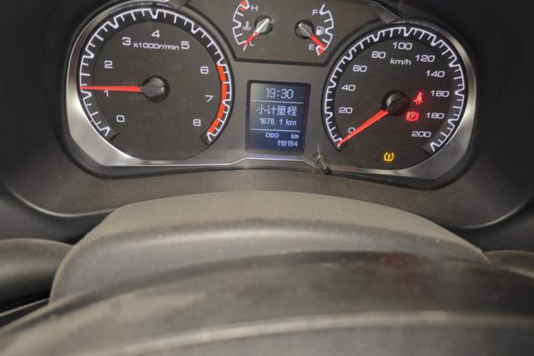 Used Haval H5 Classic 2016 Classic Edition 2.0T Manual 4x4 Elite Model Odometer Close Up
