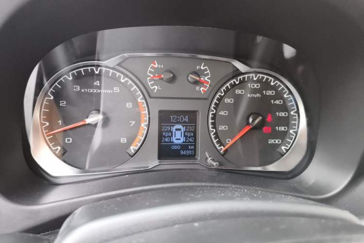 Used Haval H5 Classic 2016 Classic Edition 2.0T Manual 4x4 Prestige Model Odometer Close Up