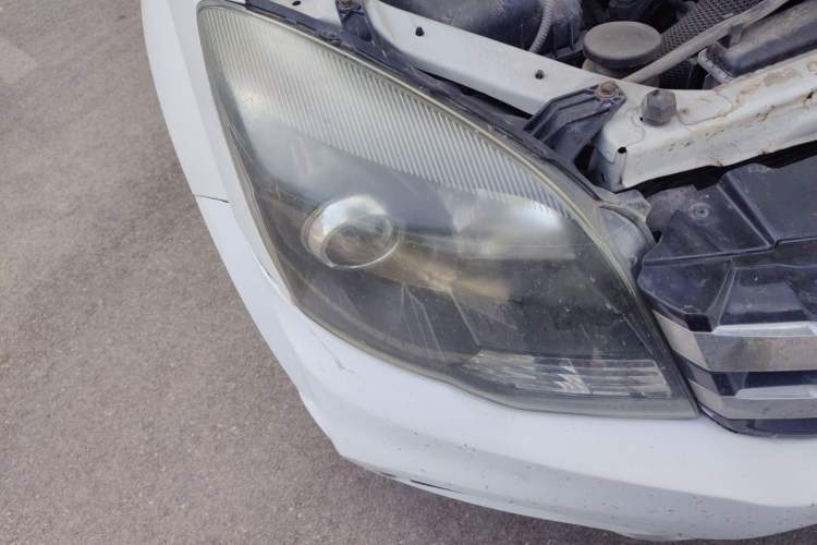 Used Haval H5 Classic 2016 Classic Edition 2.0T Manual 4x4 Elite Model Right Front Headlight