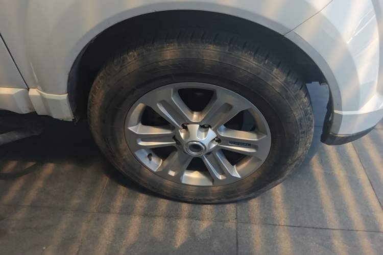Used Haval H5 Classic 2016 Classic Edition 2.0T Manual 4x4 Prestige Model Right Front Wheel Hub