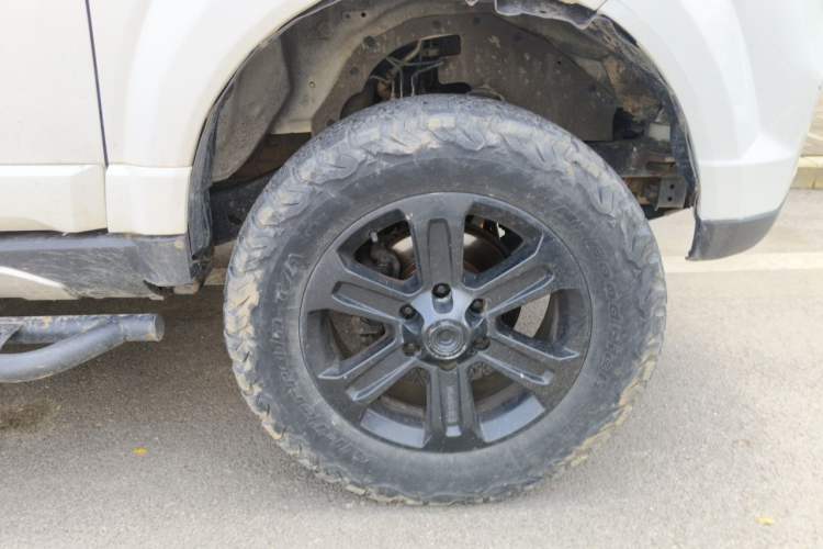 Used Haval H5 Classic 2016 Classic Edition 2.0T Diesel Manual 4x4 Elite Model Right Front Wheel Hub