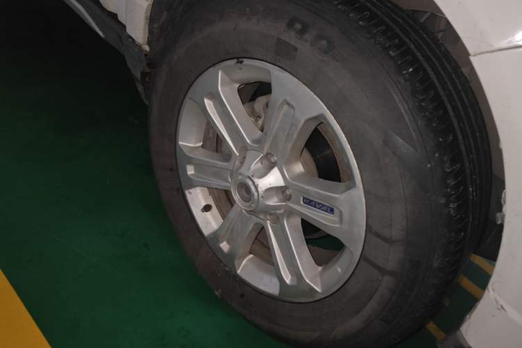 Used Haval H5 Classic 2016 Classic Edition 2.0T Manual 4x4 Elite Model Right Front Wheel Hub