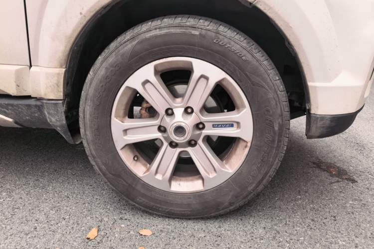 Used Haval H5 Classic 2016 Classic Edition 2.0T Manual 4x4 Prestige Model Right Front Wheel Hub