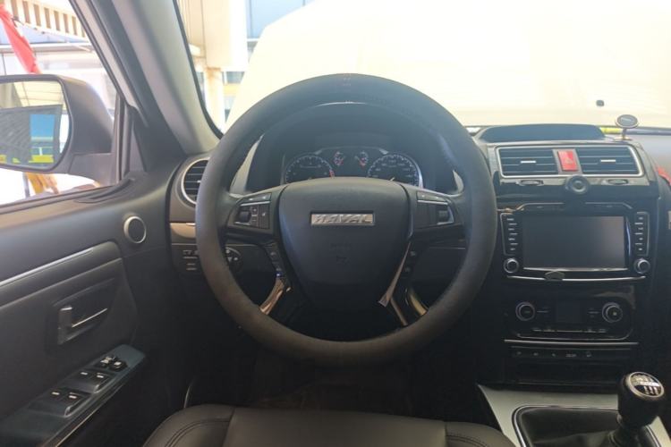 Used Haval H5 Classic 2016 Classic Edition 2.0T Manual 4x4 Prestige Model Steering Wheel