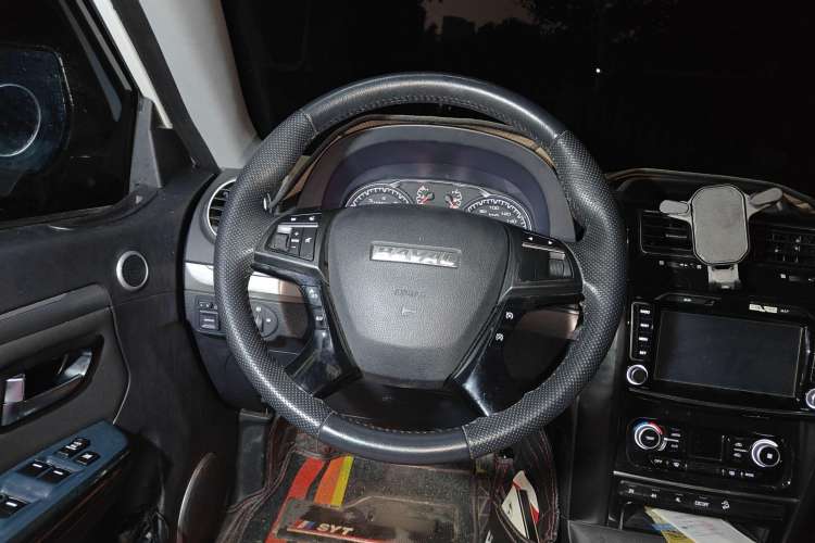Used Haval H5 Classic 2016 Classic Edition 2.0T Manual 4x4 Prestige Model Steering Wheel