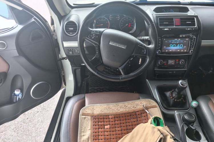 Used Haval H5 Classic 2016 Classic Edition 2.0T Manual Two-Wheel Drive Elite Model Steering Wheel