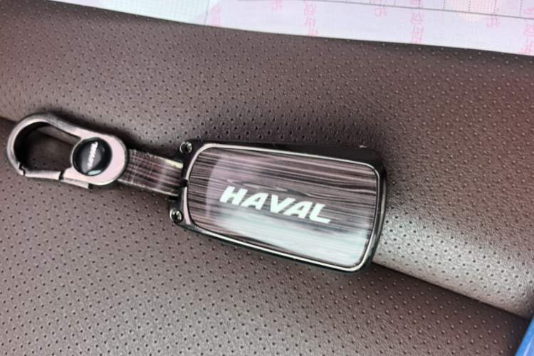 Used Haval H5 Classic 2016 Classic Edition 2.0T Manual Two-Wheel Drive Elite Model Vehicle Key