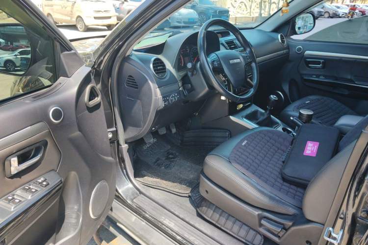 Used Haval H5 Classic 2018 Classic Edition 2.0T Manual 4x4 Progressive Model Driver Seat