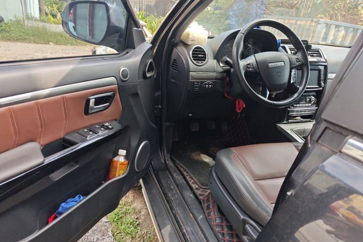 Used Haval H5 Classic 2018 Classic Edition 2.0T Manual 4x4 Elite Model Driver Seat
