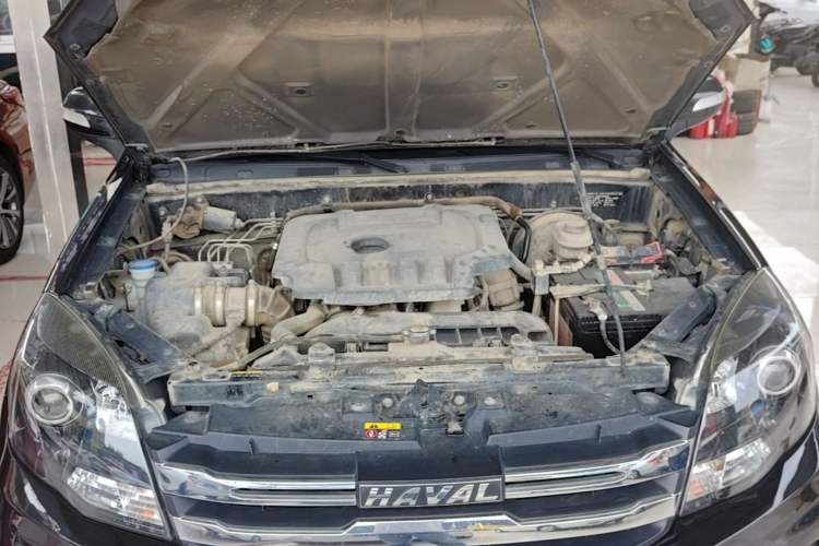 Used Haval H5 Classic 2018 Classic Edition 2.0T Diesel Manual 4x4 Elite Model Engine Bay