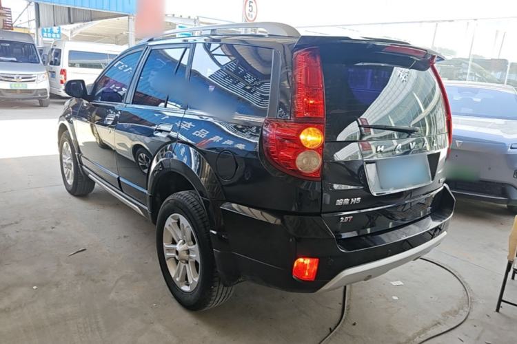 Used Haval H5 Classic 2018 Classic Edition 2.0T Manual Two-Wheel Drive Elite Model Exterior 2
