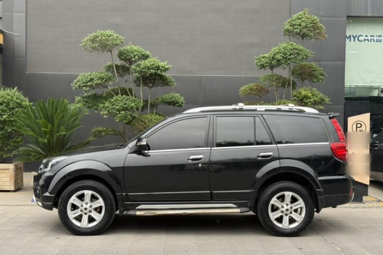 Used Haval H5 Classic 2018 Classic Edition 2.0T Manual 4x4 Prestige Model Exterior 3