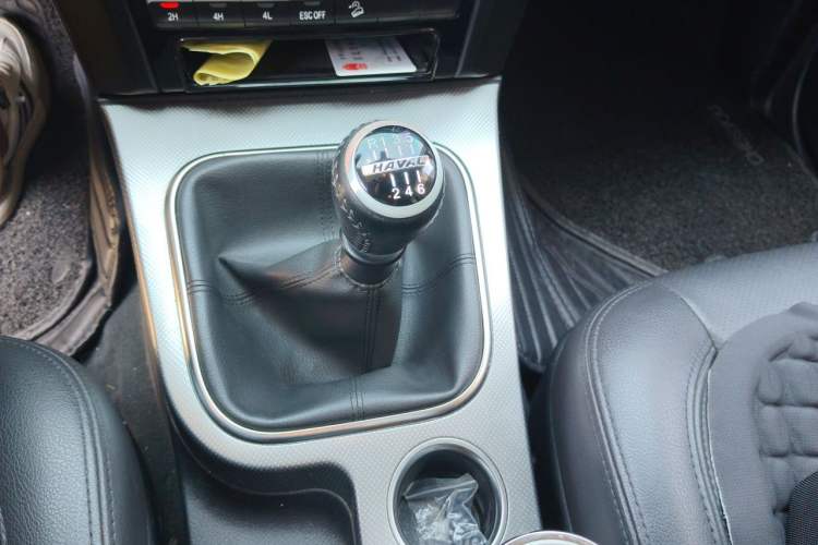 Used Haval H5 Classic 2018 Classic Edition 2.0T Manual 4x4 Progressive Model Gear Lever