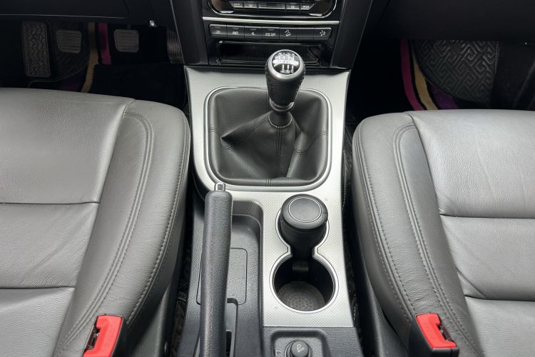 Used Haval H5 Classic 2018 Classic Edition 2.0T Diesel Manual 4x4 Prestige Model Gear Lever