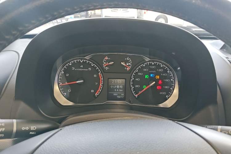 Used Haval H5 Classic 2018 Classic Edition 2.0T Manual Two-Wheel Drive Elite Model Instrument Cluster