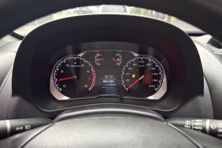 Used Haval H5 Classic 2018 Classic Edition 2.0T Manual 4x4 Prestige Model Interior 13
