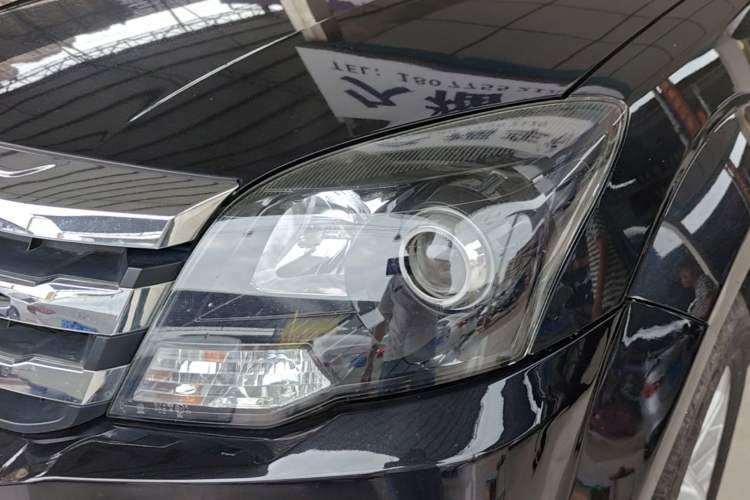 Used Haval H5 Classic 2018 Classic Edition 2.0T Diesel Manual 4x4 Elite Model Left Front Headlight