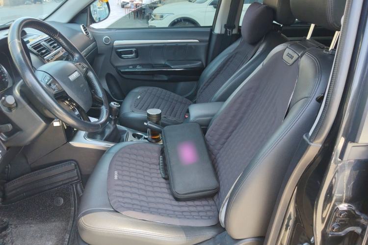 Used Haval H5 Classic 2018 Classic Edition 2.0T Manual 4x4 Progressive Model Left Front Seat