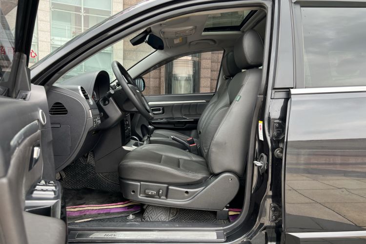 Used Haval H5 Classic 2018 Classic Edition 2.0T Diesel Manual 4x4 Prestige Model Left Front Seat