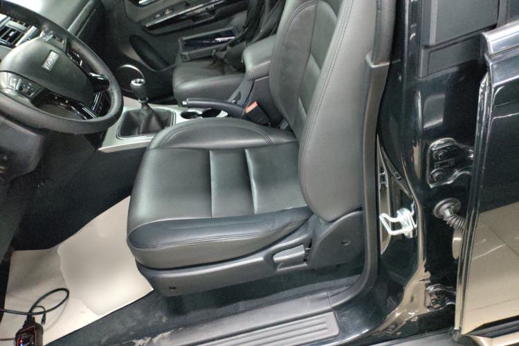 Used Haval H5 Classic 2018 Classic Edition 2.0T Diesel Manual 4x4 Elite Model Left Front Seat
