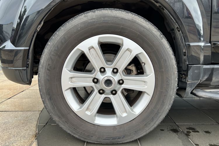 Used Haval H5 Classic 2018 Classic Edition 2.0T Diesel Manual 4x4 Prestige Model Left Front Wheel Hub