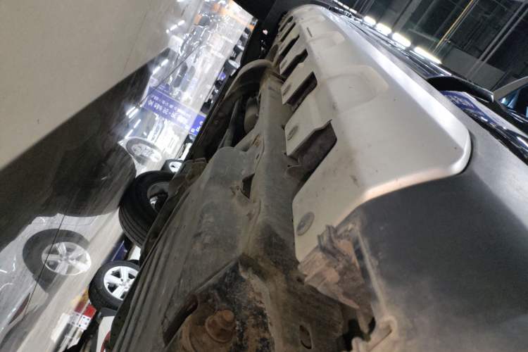 Used Haval H5 Classic 2018 Classic Edition 2.0T Diesel Manual 4x4 Elite Model Left Side Sill