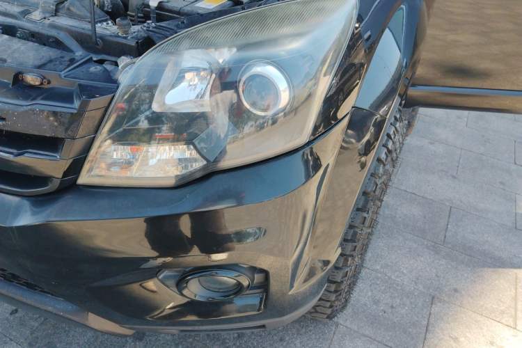Used Haval H5 Classic 2018 Classic Edition 2.0T Manual 4x4 Progressive Model Right Front Headlight