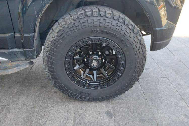 Used Haval H5 Classic 2018 Classic Edition 2.0T Manual 4x4 Progressive Model Right Front Wheel Hub