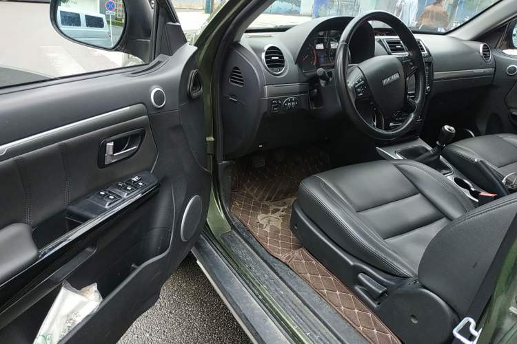 Used Haval H5 Classic 2018 Classic Edition 2.0T Manual 4x4 Elite Model Driver Seat