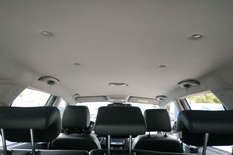 Used Haval H5 Classic 2018 Classic Edition 2.0T Manual 4x4 Elite Model Headliner