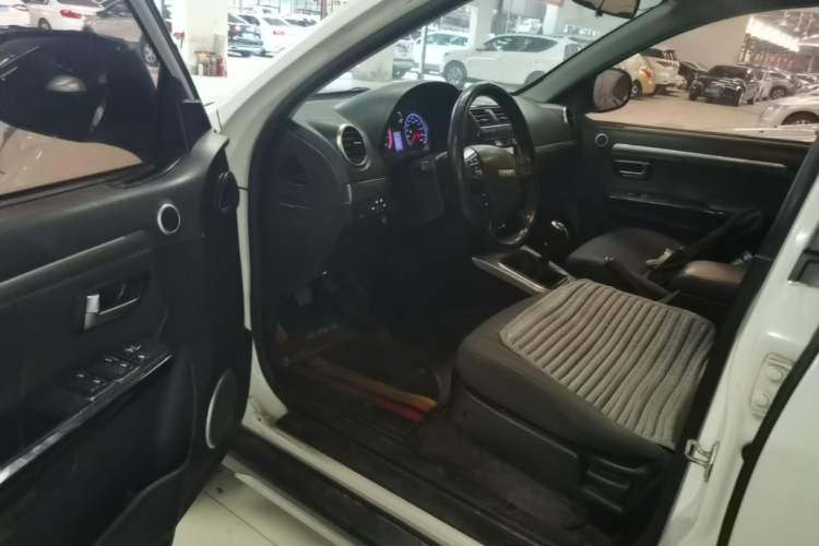 Used Haval H5 Classic 2018 Classic Edition 2.0T Manual 4x4 Progressive Model Driver Seat
