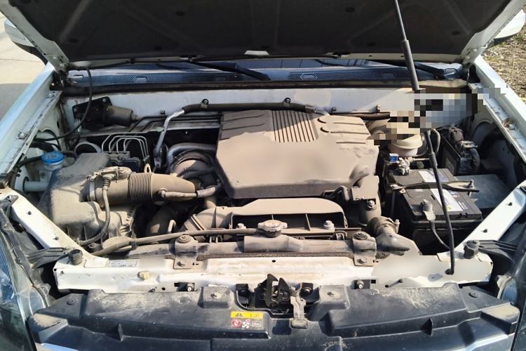 Used Haval H5 Classic 2018 Classic Edition 2.0T Manual Two-Wheel Drive Elite Model Engine Bay