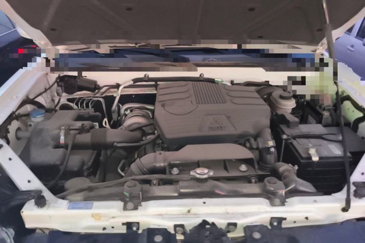 Used Haval H5 Classic 2018 Classic Edition 2.0T Manual 4x4 Prestige Model Engine Bay