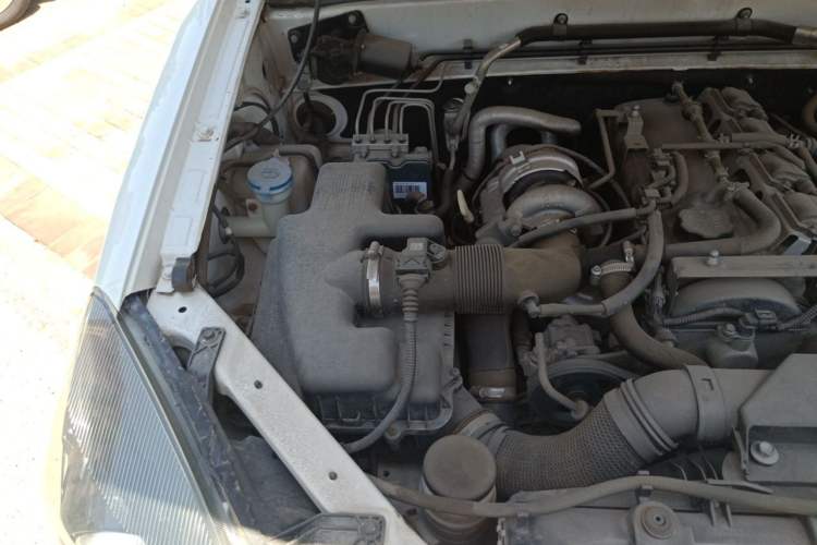 Used Haval H5 Classic 2018 Classic Edition 2.0T Manual 4x4 Prestige Model Engine Bay Right