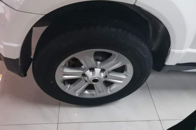 Used Haval H5 Classic 2018 Classic Edition 2.0T Diesel Manual 4x4 Prestige Model Exterior 5