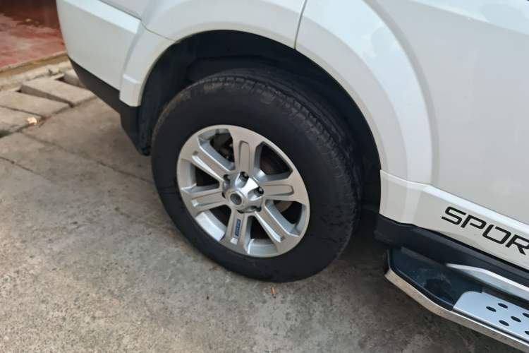 Used Haval H5 Classic 2018 Classic Edition 2.0T Diesel Manual 4x4 Elite Model Exterior 5