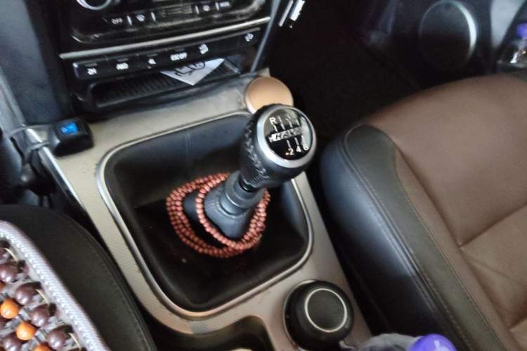 Used Haval H5 Classic 2018 Classic Edition 2.0T Diesel Manual 4x4 Prestige Model Gear Lever