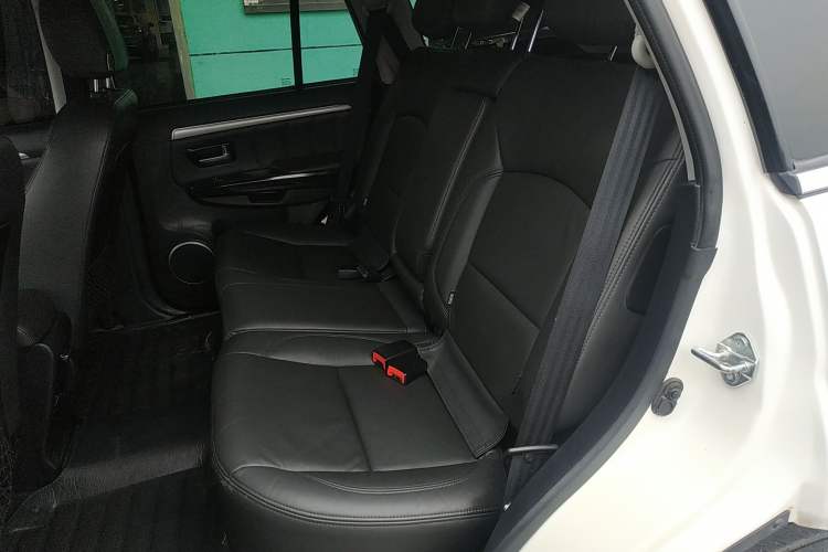 Used Haval H5 Classic 2018 Classic Edition 2.0T Diesel Manual 4x4 Prestige Model Interior 1