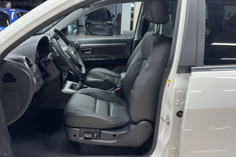 Used Haval H5 Classic 2018 Classic Edition 2.0T Diesel Manual 4x4 Prestige Model Interior 1