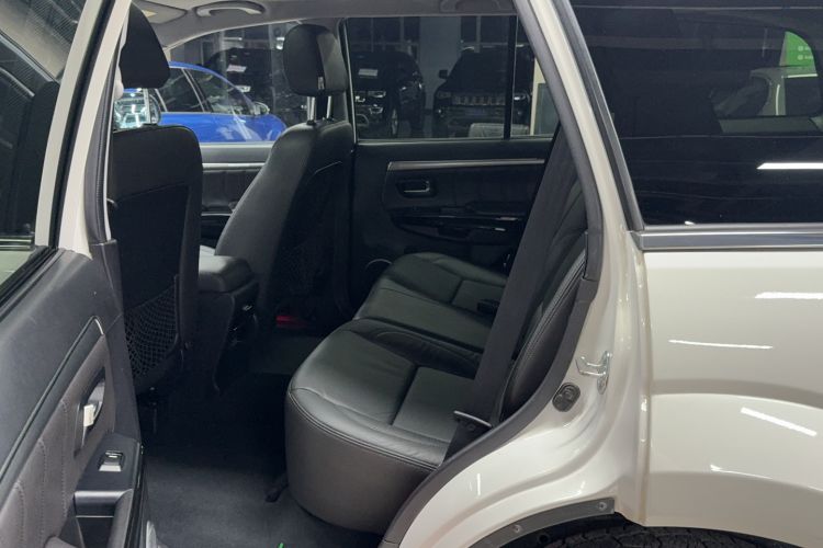 Used Haval H5 Classic 2018 Classic Edition 2.0T Diesel Manual 4x4 Prestige Model Interior 2