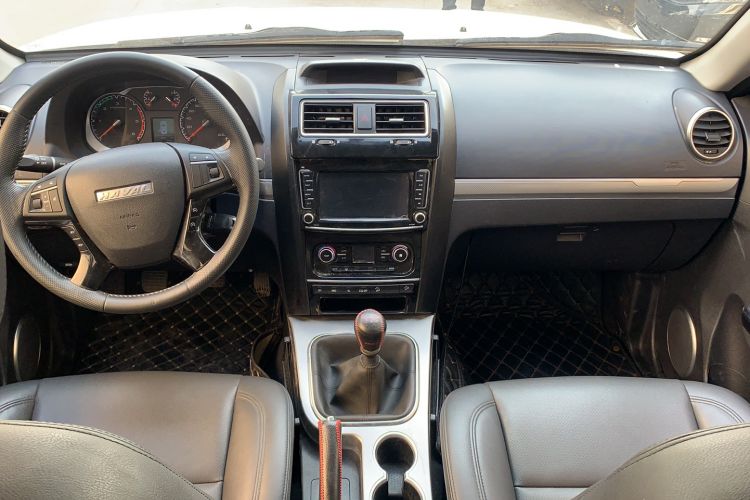 Used Haval H5 Classic 2018 Classic Edition 2.0T Diesel Manual 4x4 Elite Model Interior 3