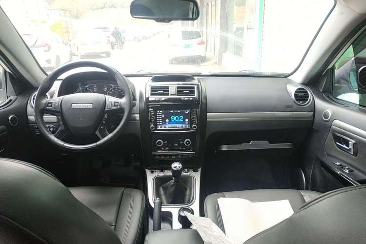 Used Haval H5 Classic 2018 Classic Edition 2.0T Diesel Manual 4x4 Prestige Model Interior 3