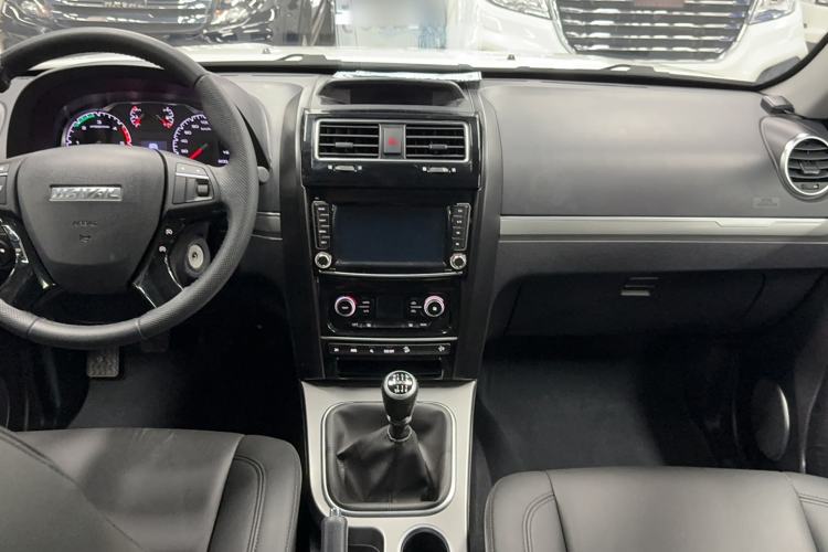 Used Haval H5 Classic 2018 Classic Edition 2.0T Diesel Manual 4x4 Prestige Model Interior 4