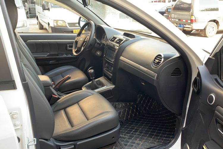 Used Haval H5 Classic 2018 Classic Edition 2.0T Diesel Manual 4x4 Elite Model Interior 6